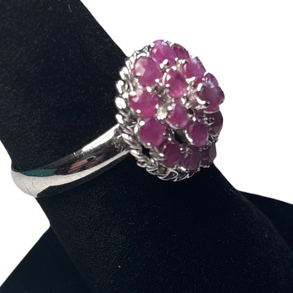 Elegant Pink Cluster Ring with 925 Sterling silver band size 8 - Picture 2 of 6